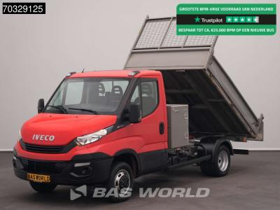 Iveco Daily 35C12 Kipper met Kist Dubbellucht 3,5t Trekhaak Airco Cruise Euro6 Tipper Benne Kieper Airco vendida por BAS World B.V.