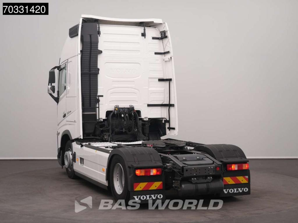 Volvo FH 500 4X2 XL 2x Tanks Standklima ACC TÜV Foto 2