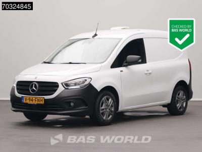 Mercedes-Benz Citan 110 L1H1 Trekhaak Airco Cruise Parkeersensoren Stoelverwarming Euro6 L1 Kompakt A/C Towbar Cr vendida por BAS World B.V.