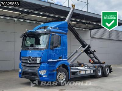 Mercedes-Benz Antos 2548 Antos 6X2 Meiller RK20.65 Abrollkipper Lift+steering axle Automatic Euro 6 vendida por BAS World B.V.