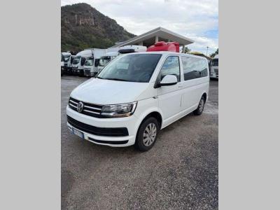 Volkswagen KOMBI 9 posti vendida por Ferrara Veicoli