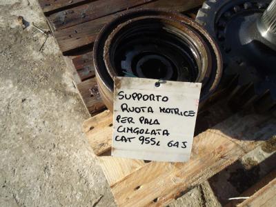 Supporto ruota motrice para Caterpillar 955L vendida por OLM 90 Srl