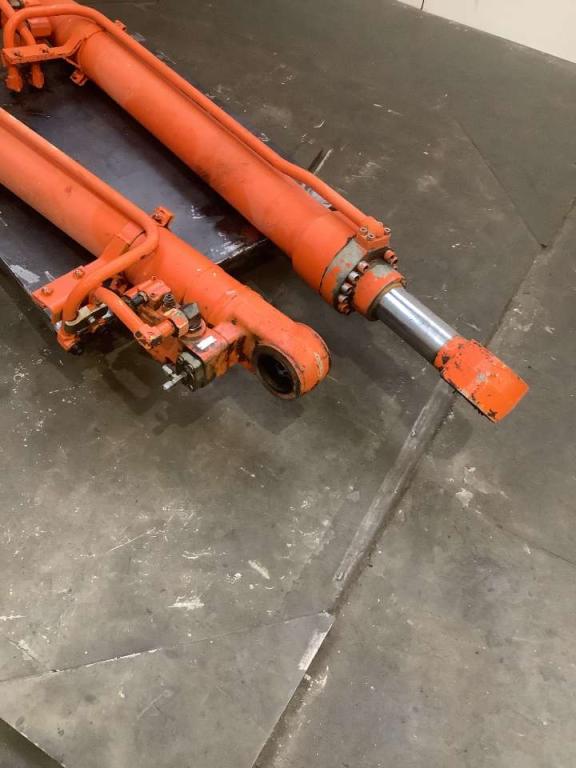 Cilndro de levantamiento para Fiat Hitachi EX 235 Foto 2