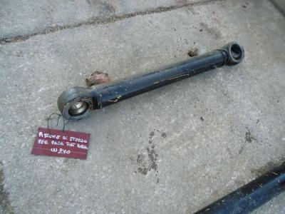 Pistón de dirección para Fiat Kobelco/Fiat Hitachi W270 vendida por OLM 90 Srl