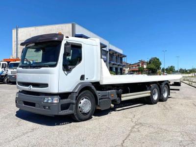 Renault Premium 370 6x2 vendida por Massucco T. Srl