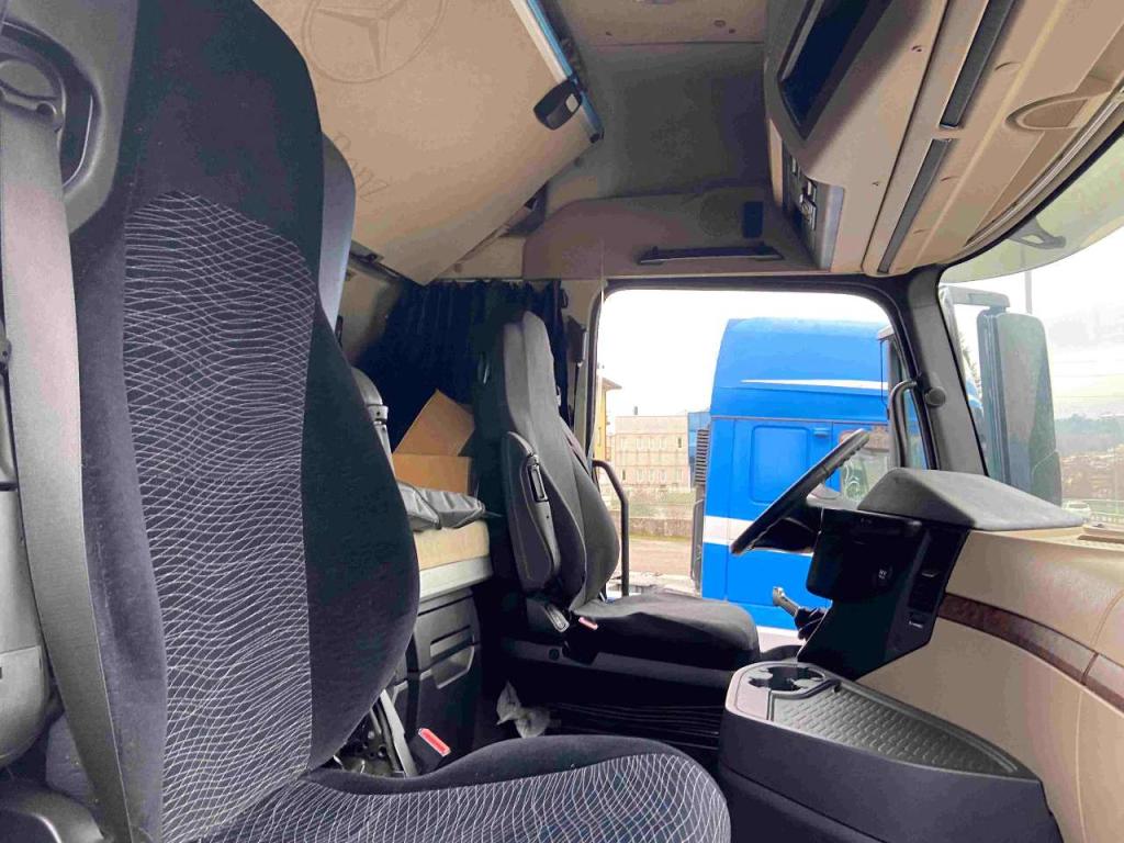 Mercedes-Benz 420 Euro 6 Foto 4