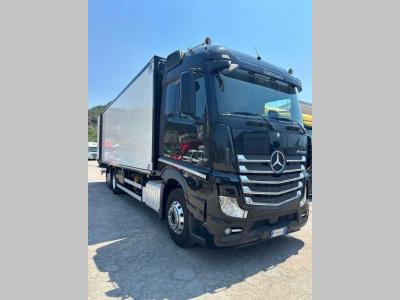 Mercedes-Benz actros 2548 Foto 1