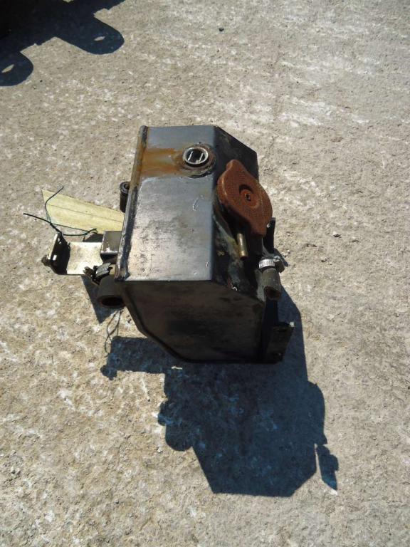 Vaschetta acqua para Fiat Hitachi W130 Foto 2