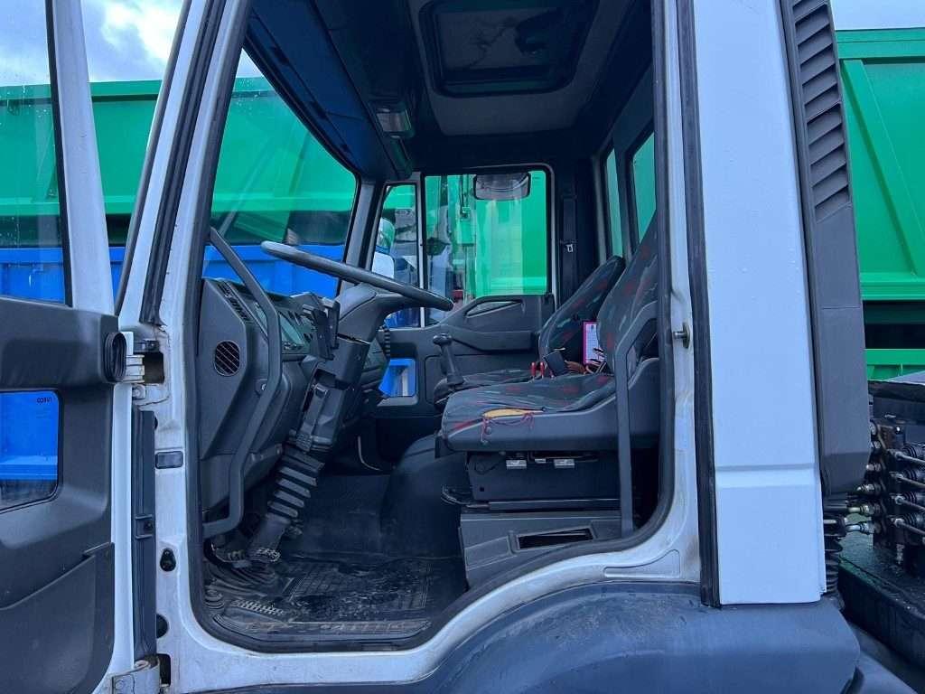Iveco EUROCARGO 120E1S MULTIBENNA Foto 8