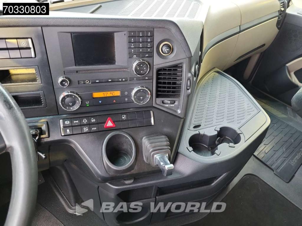 Mercedes-Benz Actros 1843 4X2 BigSpace NL-Truck Retarder 2x Tanks Foto 19