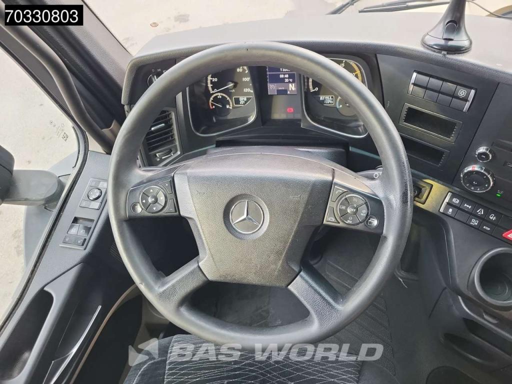 Mercedes-Benz Actros 1843 4X2 BigSpace NL-Truck Retarder 2x Tanks Foto 21