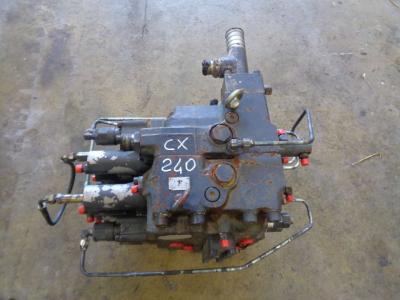 Distribuidor hidraulico para Case Cx 240 vendida por PRV Ricambi Srl