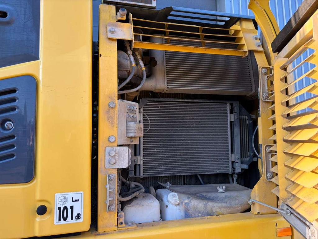 Komatsu PW148-10 Foto 22