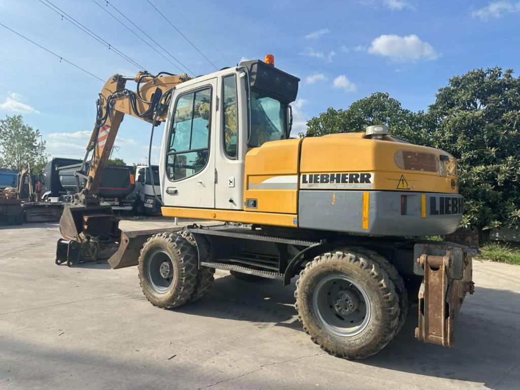 Liebherr 914 Foto 7