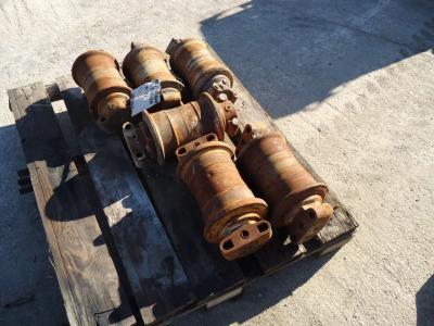 Rodillos superiores e inferiores para Fiat Hitachi PMI 831 - FH300 vendida por OLM 90 Srl