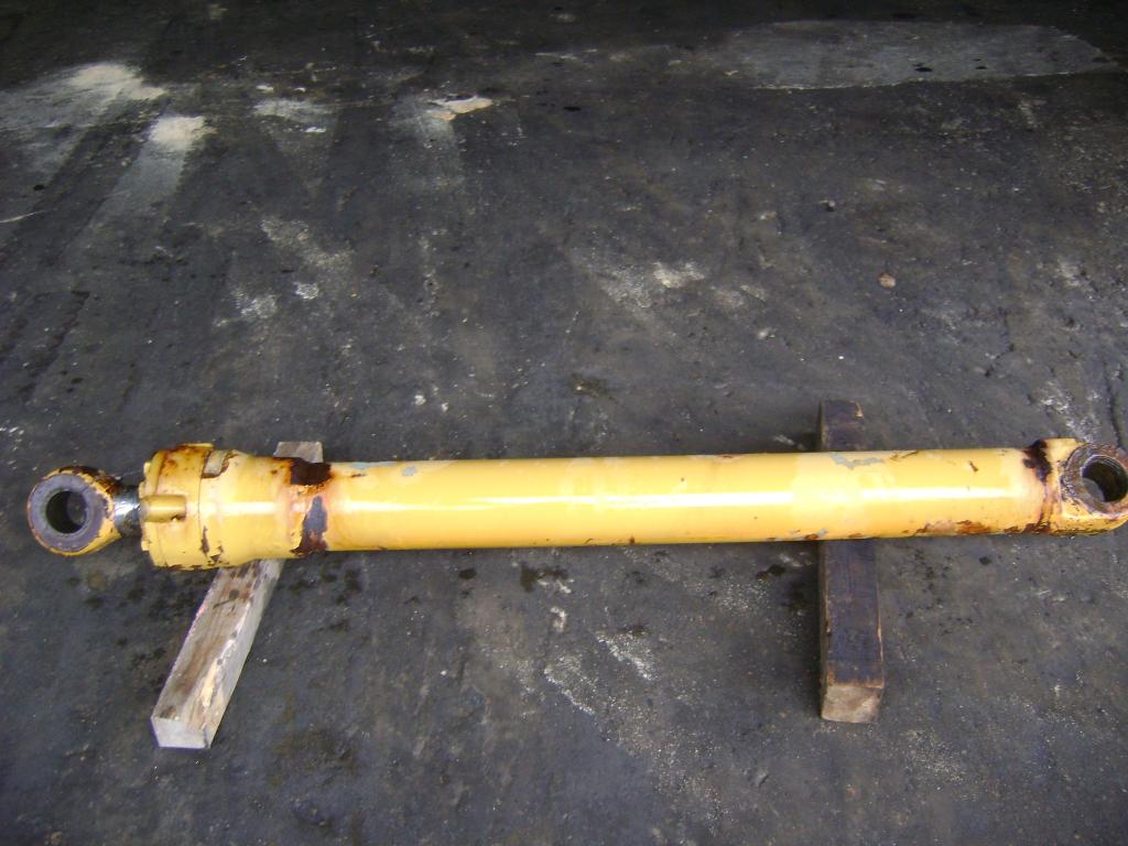 Pistón para excavadora (stick) para Liebherr 912 Foto 1