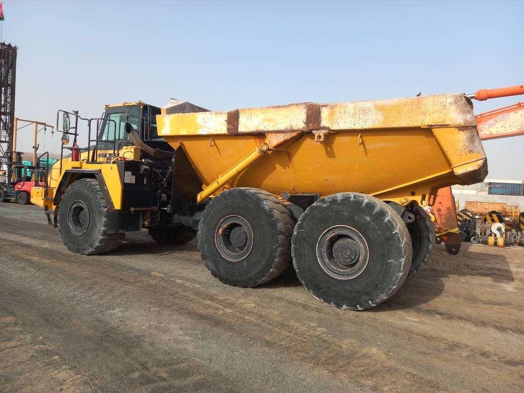 Komatsu HM400-3R (4pcs available for sale in Abu Dhabi) Foto 5