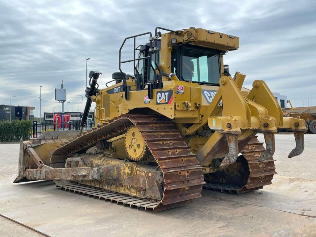 Caterpillar D6T LGP Foto 3