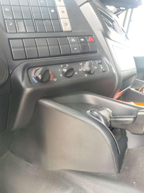 Iveco STRALIS HI-STREET AD190S42 Foto 5