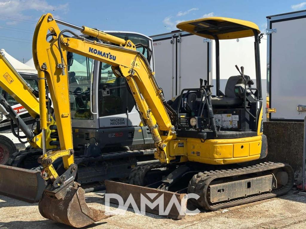 Komatsu PC26MR-3 Foto 1