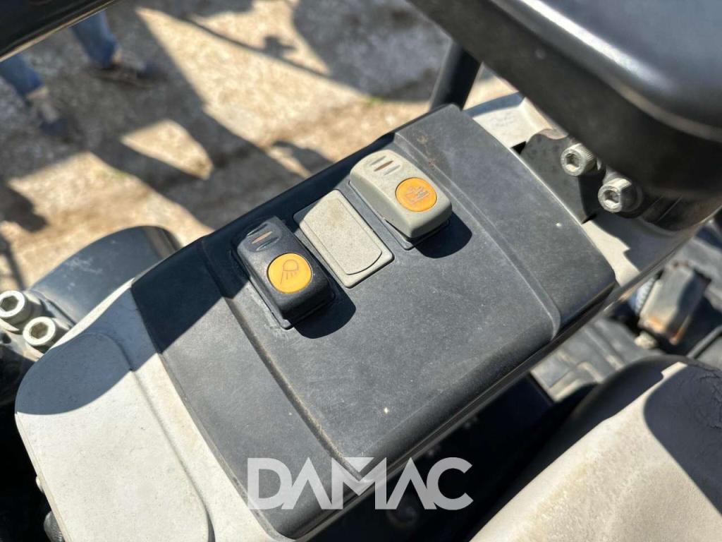 Komatsu PC26MR-3 Foto 9