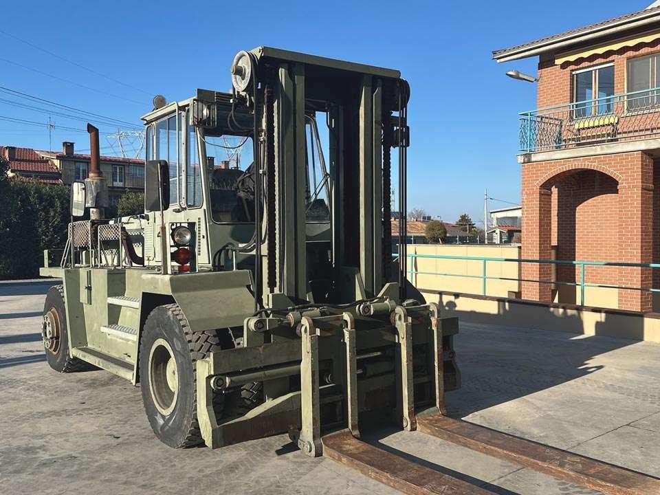Sisu TD 1612 4X4 Foto 6
