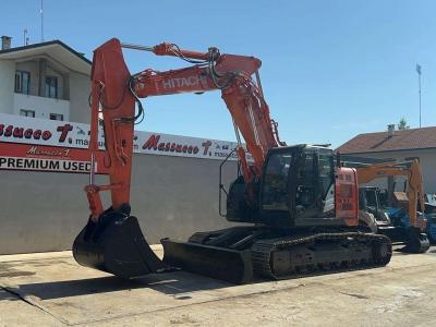 Hitachi ZX225USLC-6 vendida por Massucco T. Srl