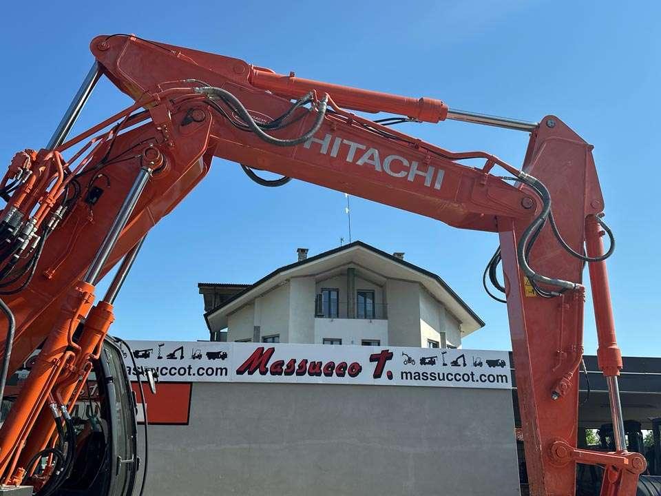 Hitachi ZX225USLC-6 Foto 8