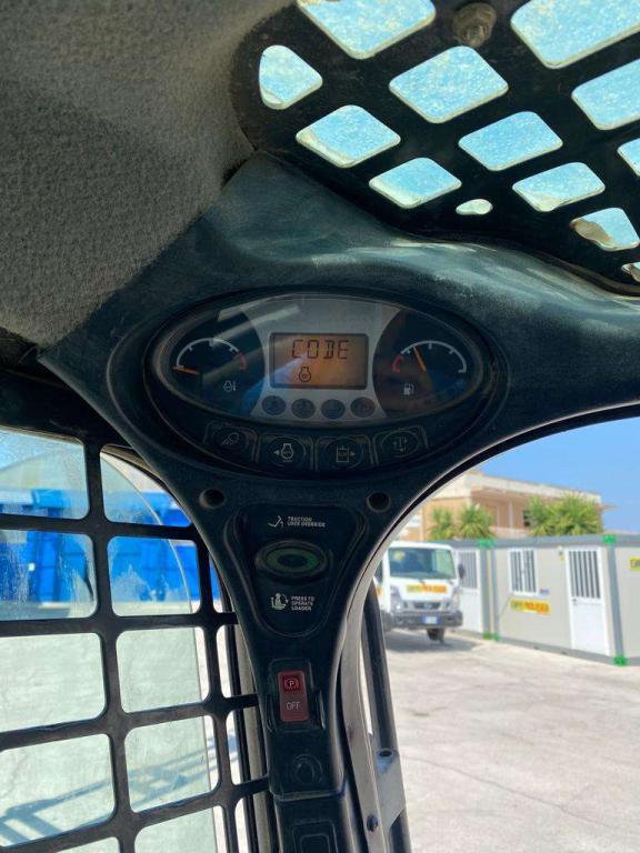 Bobcat T590 Foto 10
