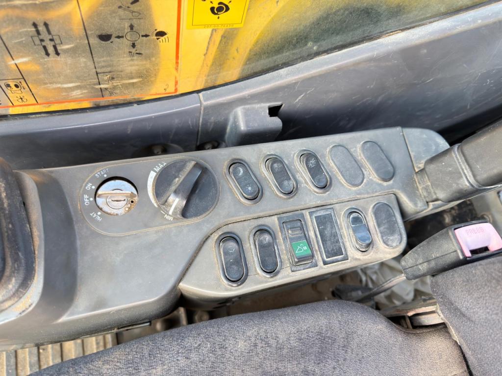 Komatsu PC210NLC-8 Foto 12
