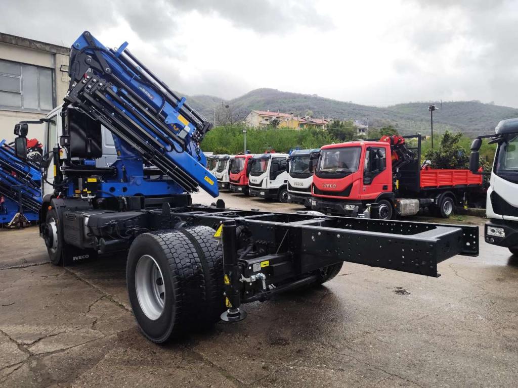 Iveco EUROCARGO 180-250 Foto 20