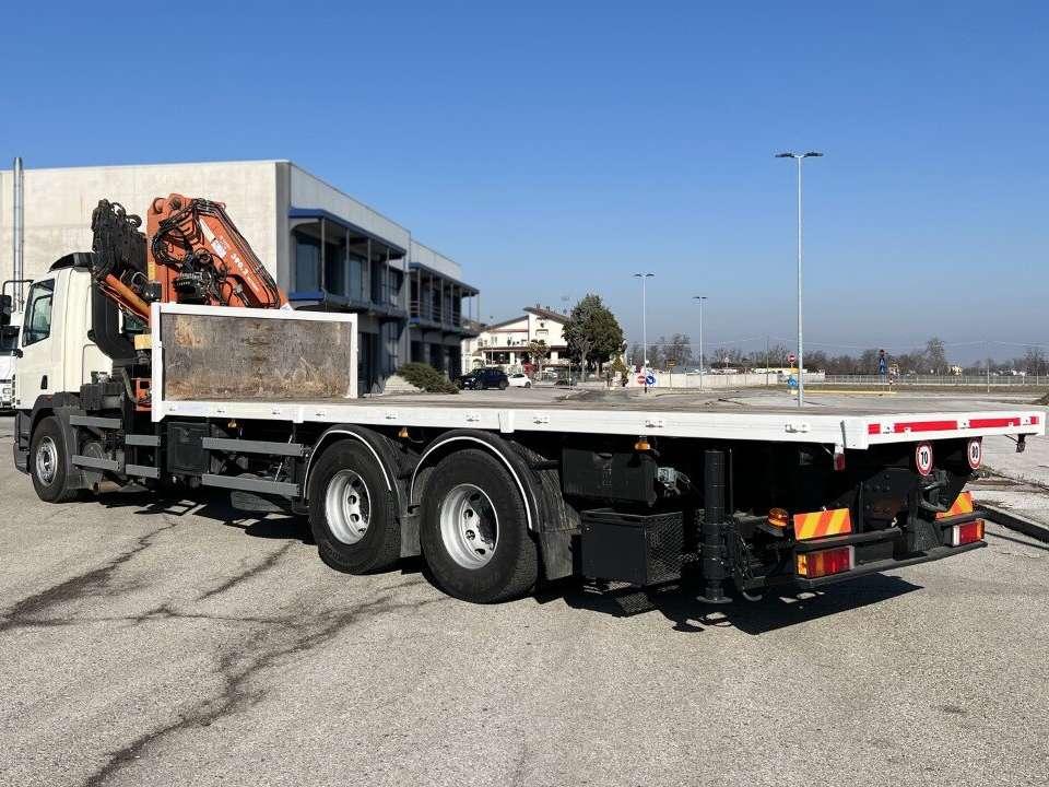 Daf CF 85  6X2 Foto 3