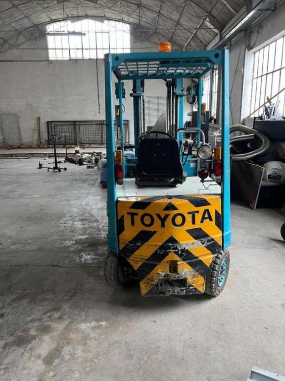 Toyota 20 Foto 4