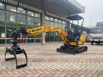 Kato HD 18 V5 CON PINZA ROTORE & PROLUNGA - CARRO ALLARGABILE - BRACCIO ALLUNGATO vendida por Giordano Srl