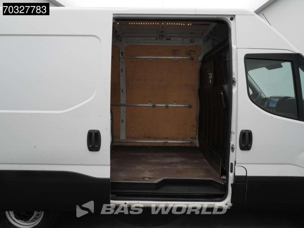 Iveco Daily 35S13 L2H2 3,5t Trekhaak Airco L2 A/C Towbar Foto 9
