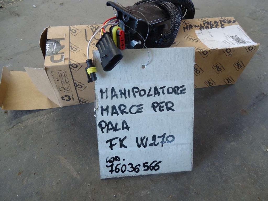 Manipulador para Fiat Kobelco W 270 Foto 4