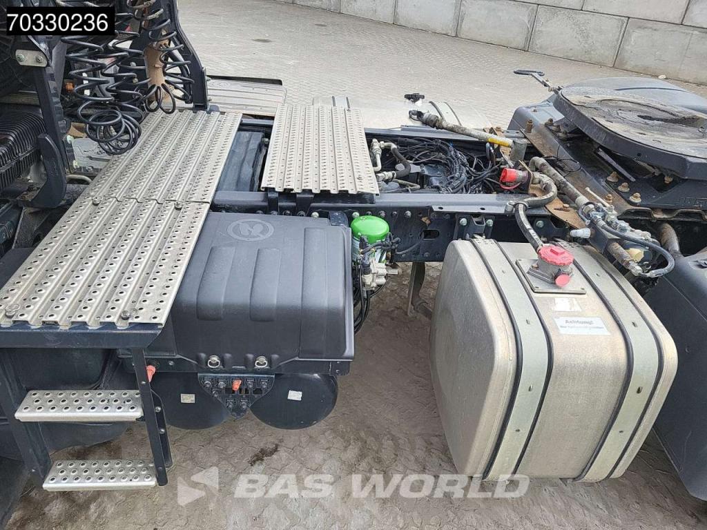 Man TGS 18.460 4X4 Foto 13