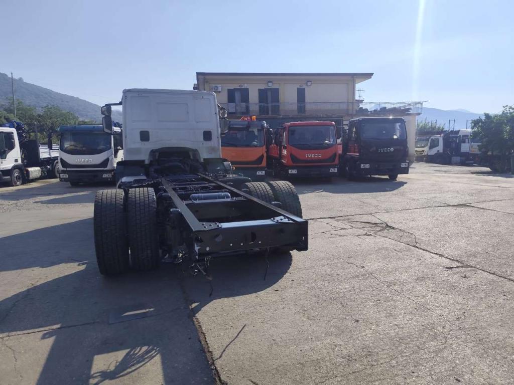 Iveco EUROCARGO 180E32 Foto 10