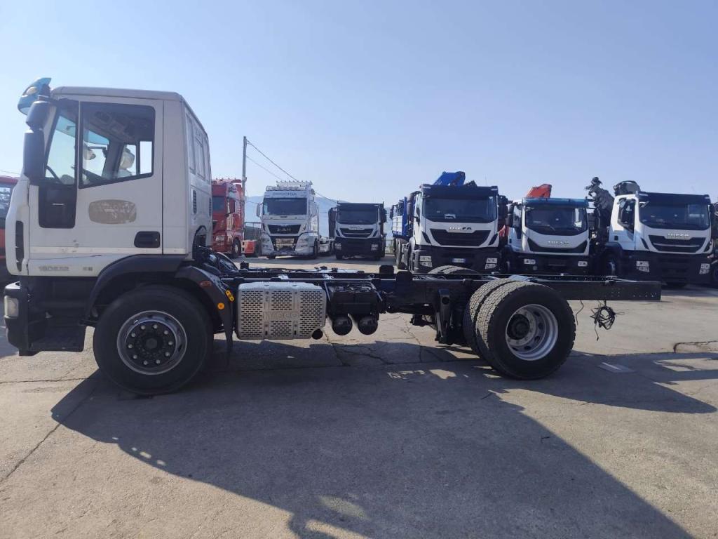 Iveco EUROCARGO 180E32 Foto 21