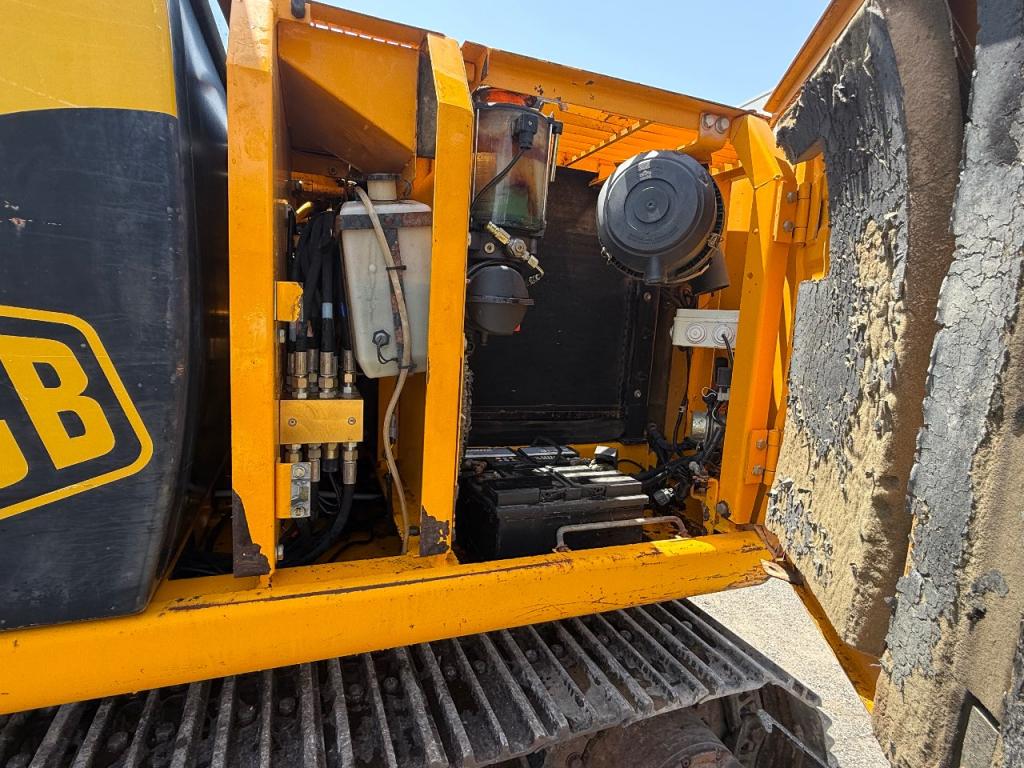 JCB Js130 Foto 9
