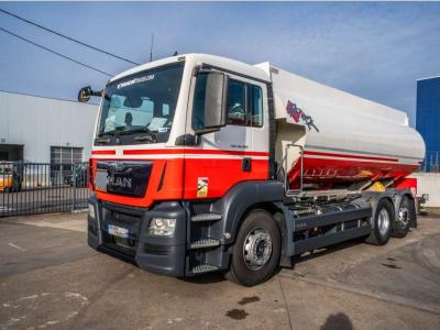 Man TGS 26.360 + ALU 19.000L+6COMP vendida por Braem NV