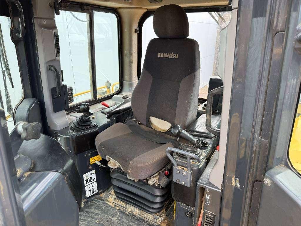 Komatsu D65PXi-18 - Backup Camera / Airco / CE + EPA Foto 8