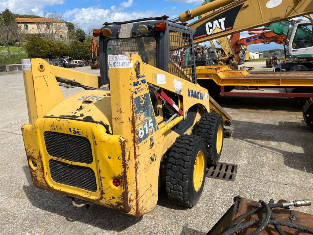 Komatsu SK815-5 Foto 4