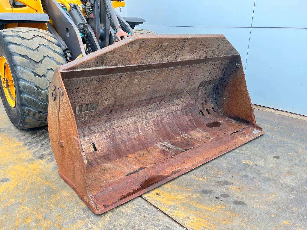 Volvo L120G - Dutch Machine / 3rd Function Foto 19
