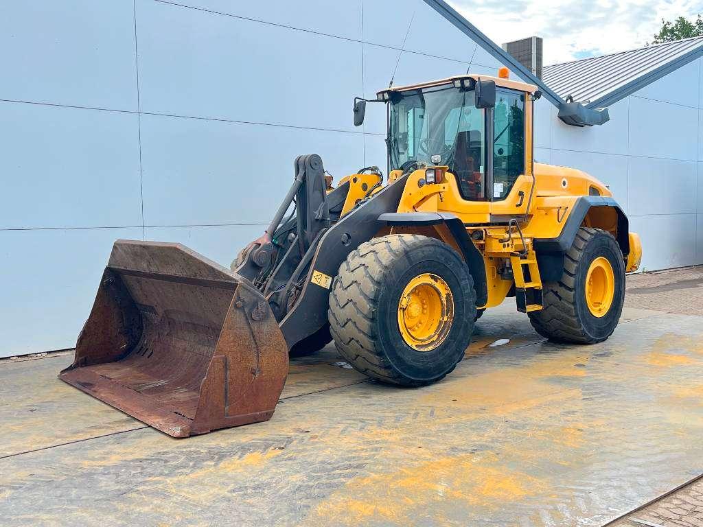 Volvo L120G - Dutch Machine / 3rd Function Foto 2