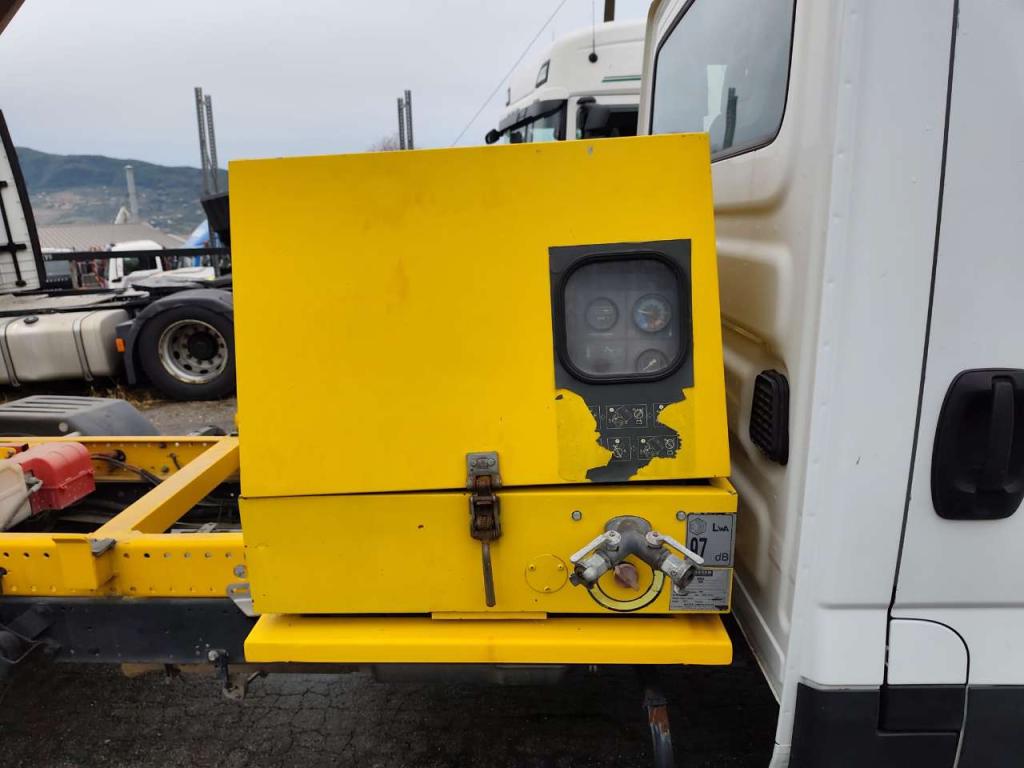 Iveco DAILY 35-140 Foto 20