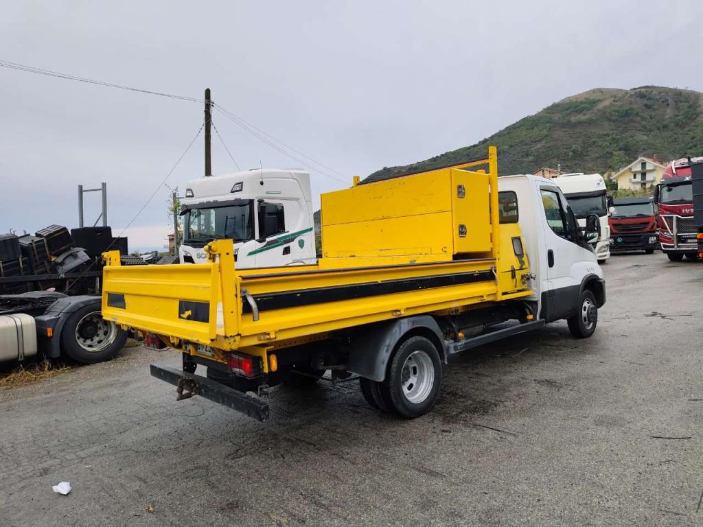 Iveco DAILY 35-140 Foto 6