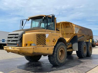 Volvo A25D vendida por Big Machinery