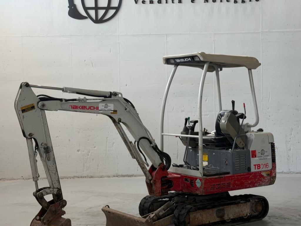 Takeuchi TB016 Foto 5