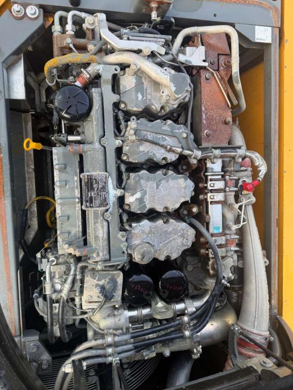 Liebherr R926 LC Foto 10